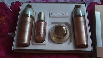 時(shí)尚美妝品牌探索 解讀一款熱門化妝品的品牌身份